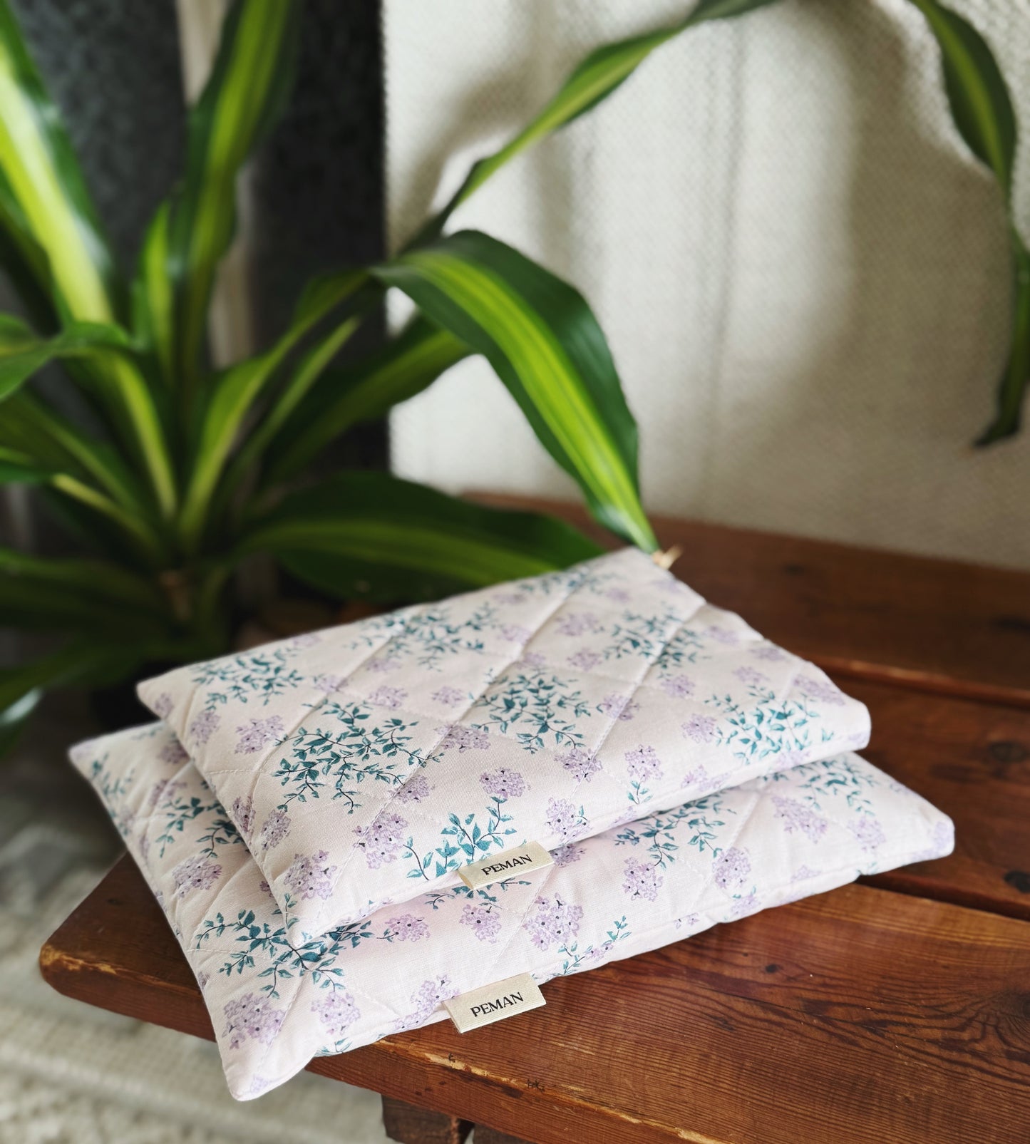 Housse de livre ~ floral mauve