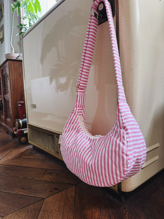 Sac croissant rayé crème & rose