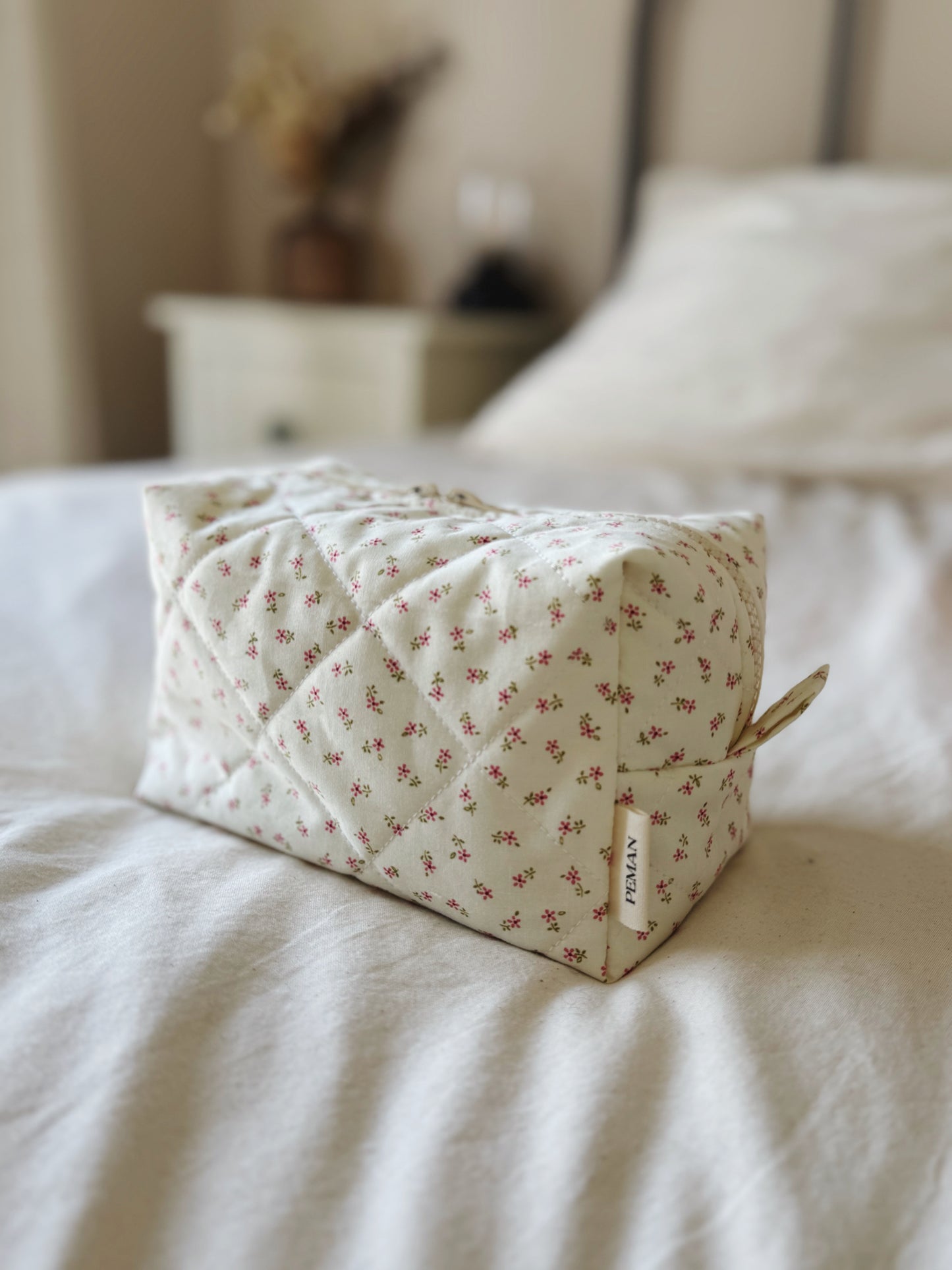 Trousse matelassée - petites fleurs - taille M
