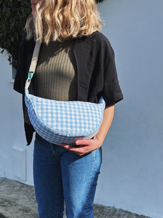 Sac halfmoon • vichy bleu