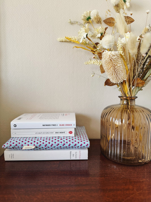 Housse de livre ~ petites fleurs fuchsia