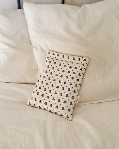 Housse de livre • fleurs bleues