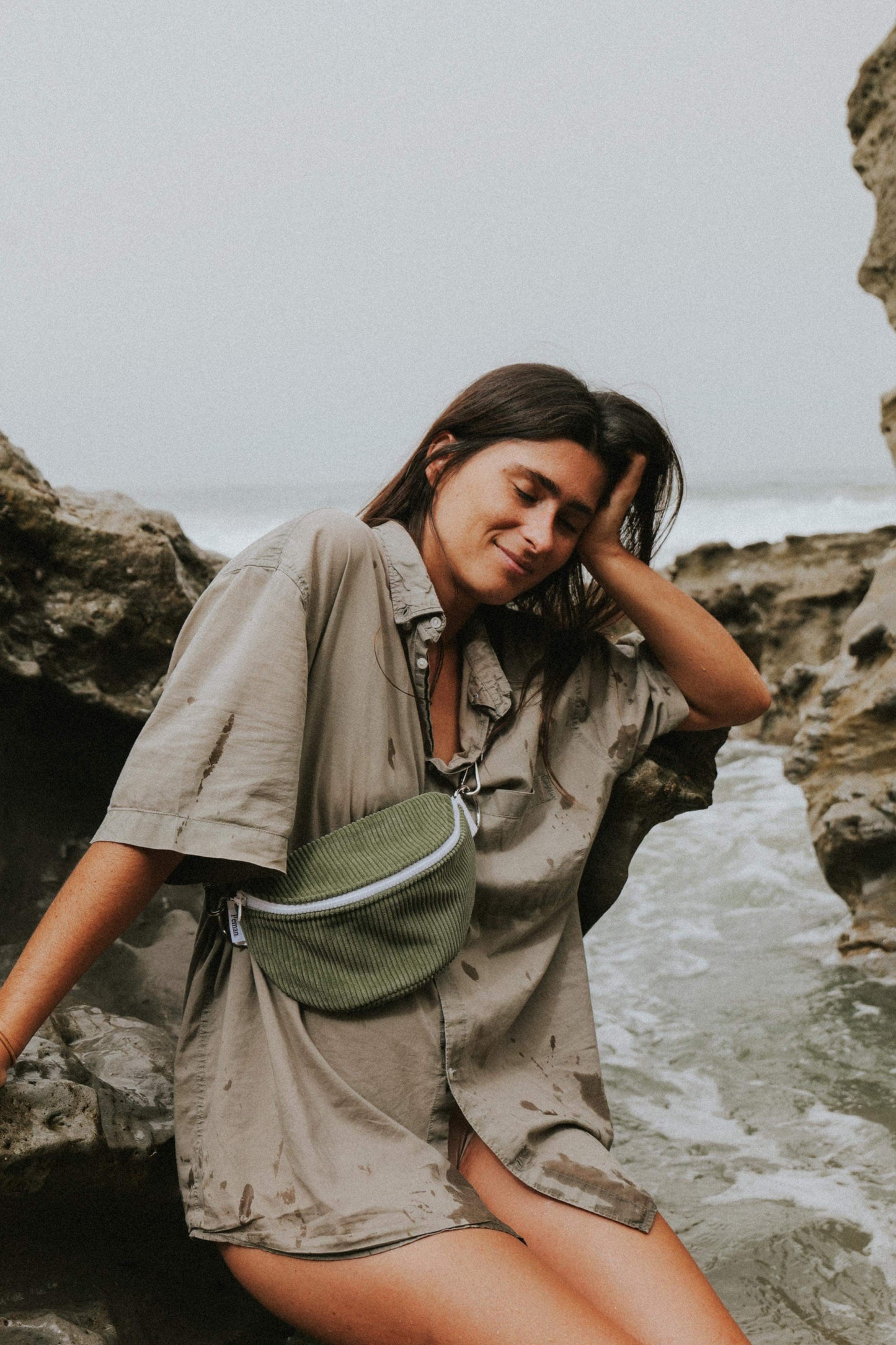 Sac banane • velours côtelé vert