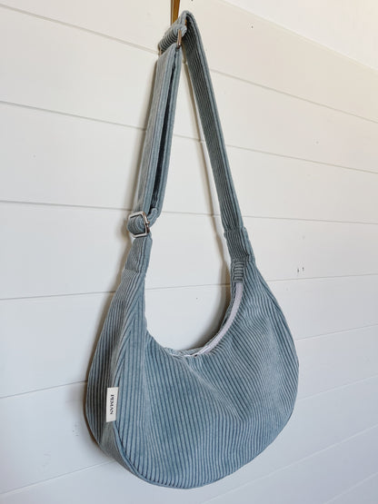 Sac croissant • velours côtelé bleu